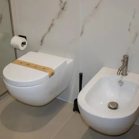 Domus Carulli 23 *